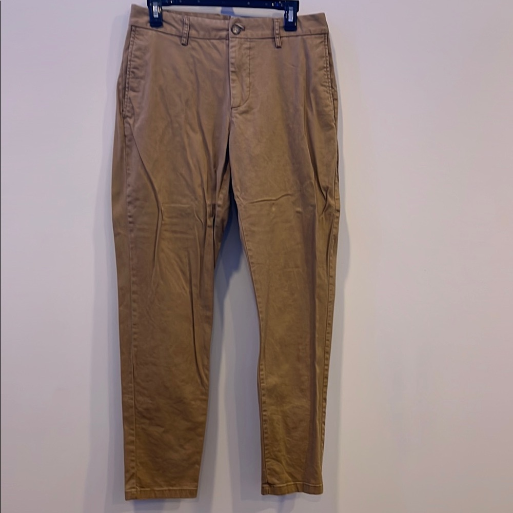 Old Navy Tan Chinos Athletic Fit
